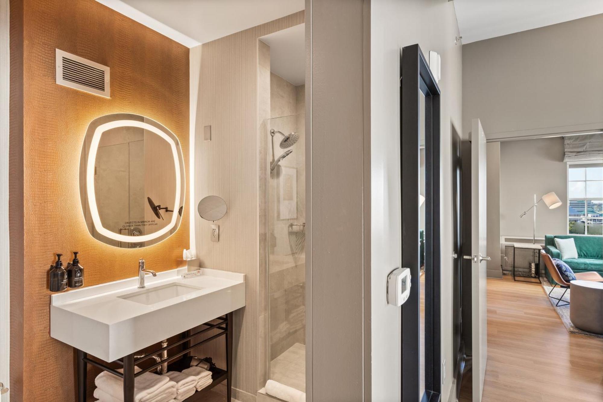 Hotel Indigo Baton Rouge Downtown By Ihg Bagian luar foto